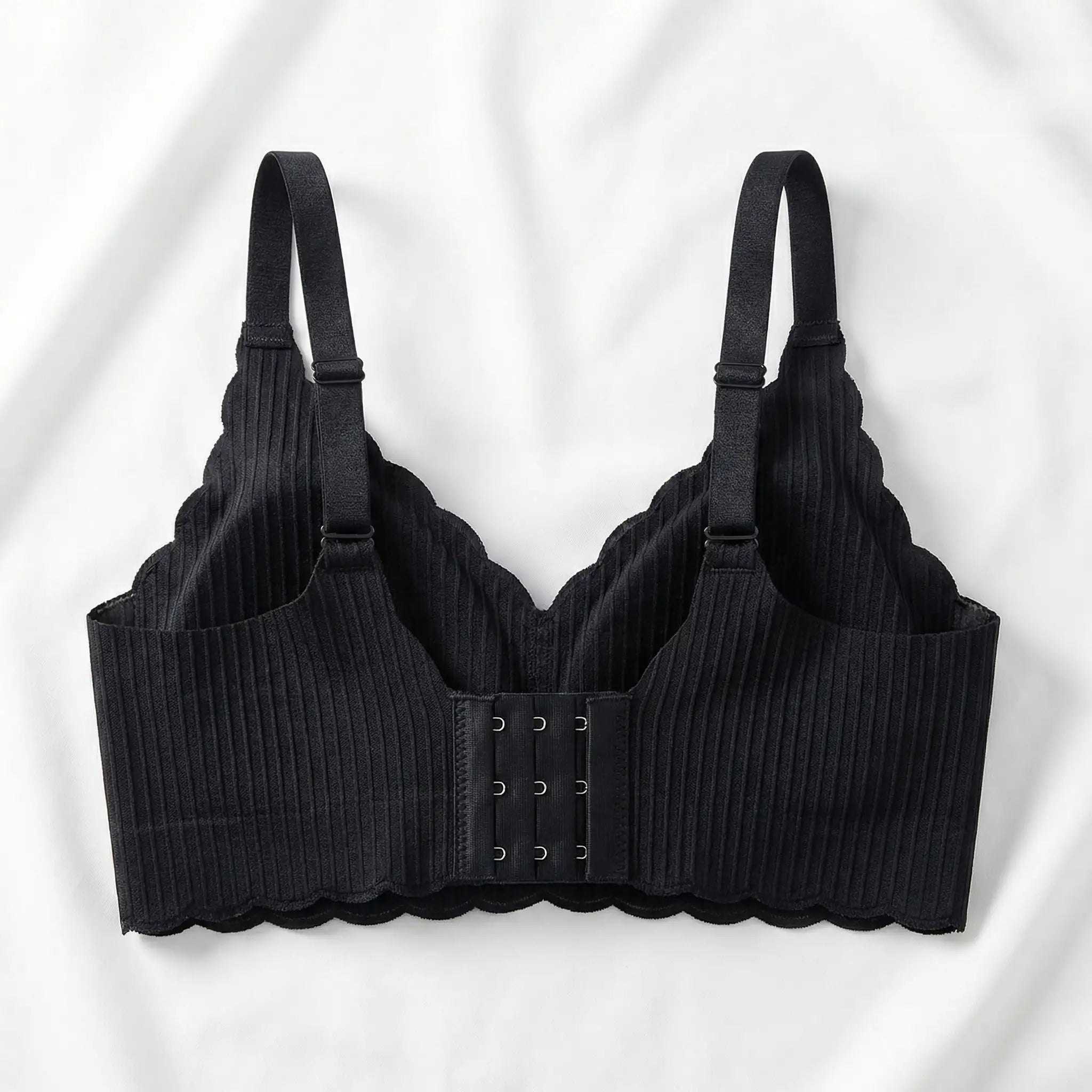 The Scalloped Rib Contour